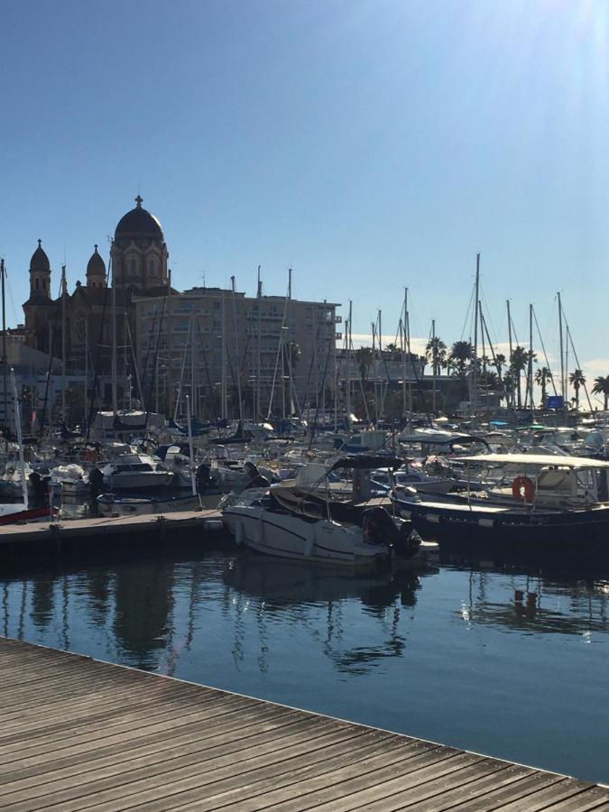 Appart T2 Saint Raphael - Valescure Apartment Luaran gambar